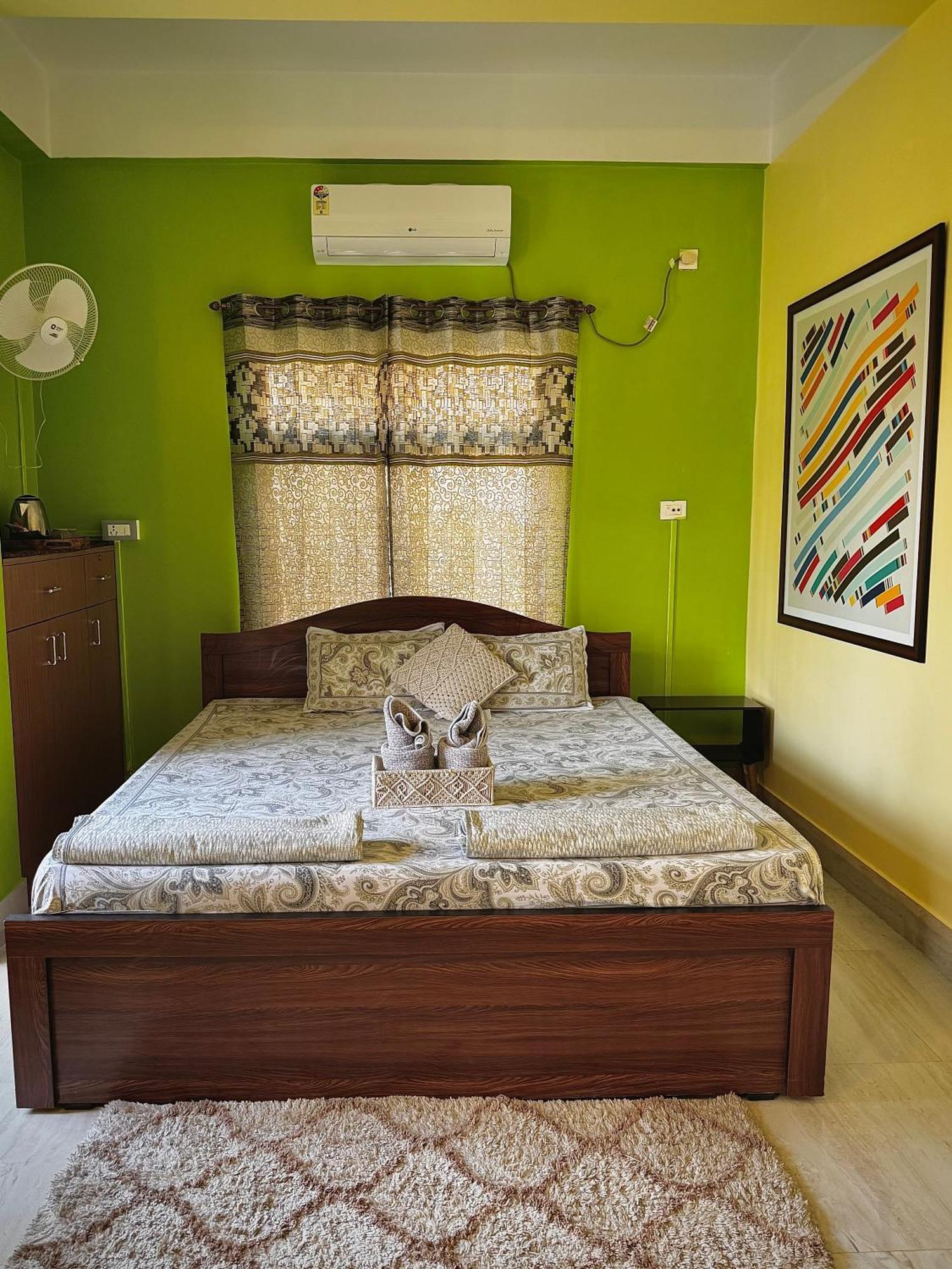 Three Little Birds Homestay Guwahati Exterior foto